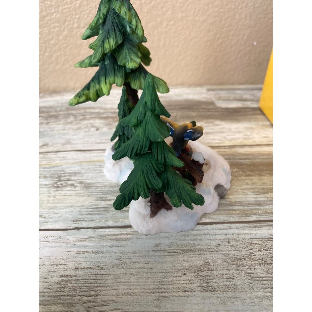 Santa’s Workbench Duck Pond Trees Resin Village Accessory 2002 w/ Box Pre-Owned - Picture 10 of 12